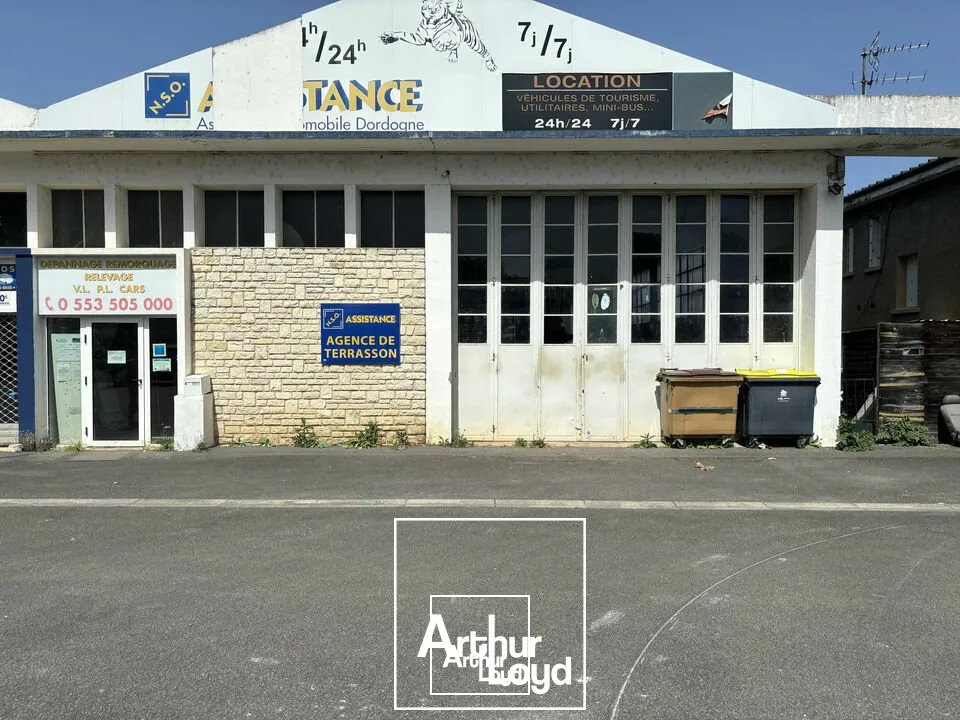Locaux d'activité & Entrepôts - Location - TERRASSON-LAVILLEDIEU - 24120 - 470-470 - 7746111