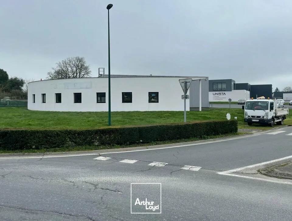 Locaux d'activité & Entrepôts - Vente - TREIZE-SEPTIERS - 85600 - 1000-1000 - 7746134