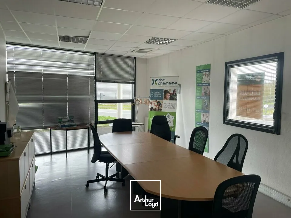 Locaux d'activité & Entrepôts - Vente - TREIZE-SEPTIERS - 85600 - 1000-1000 - 7746138