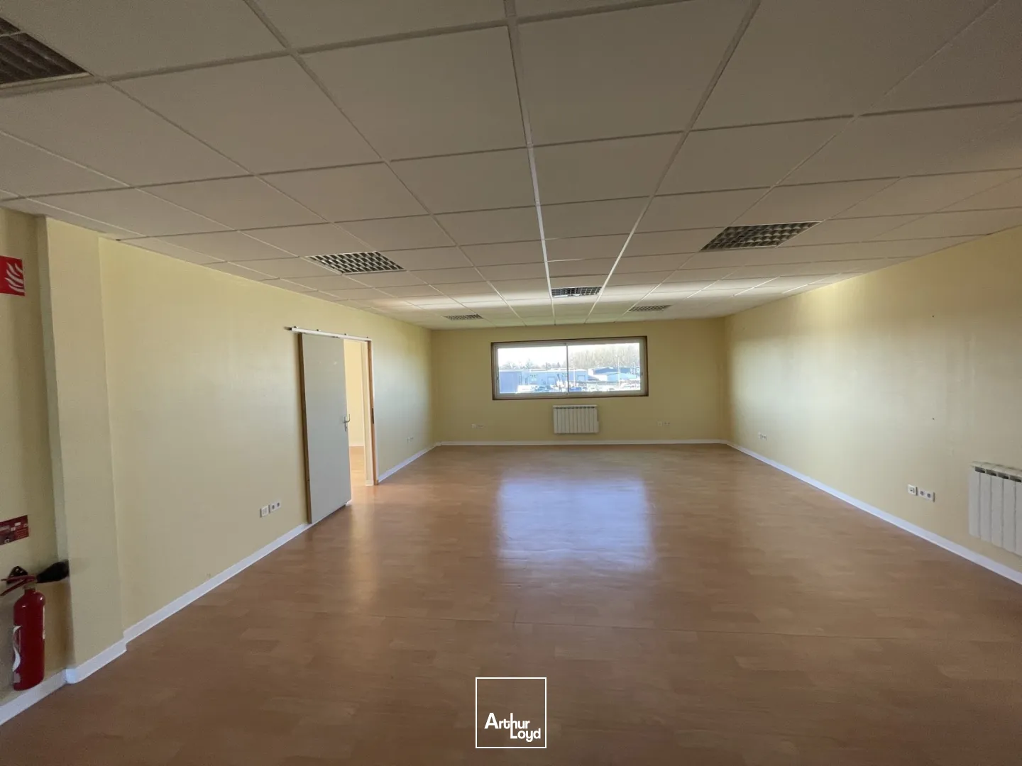 Locaux d'activité & Entrepôts - Location - SAINT JACQUES SUR DARNETAL - 76160 - 190-190 - 7746356