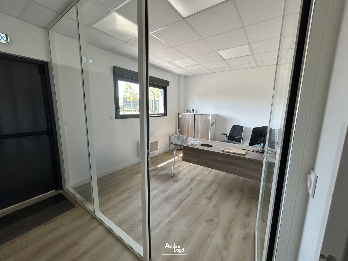 Locaux d'activité & Entrepôts - Location - VIGNEUX DE BRETAGNE - 44360 - 300-300 - 7746399