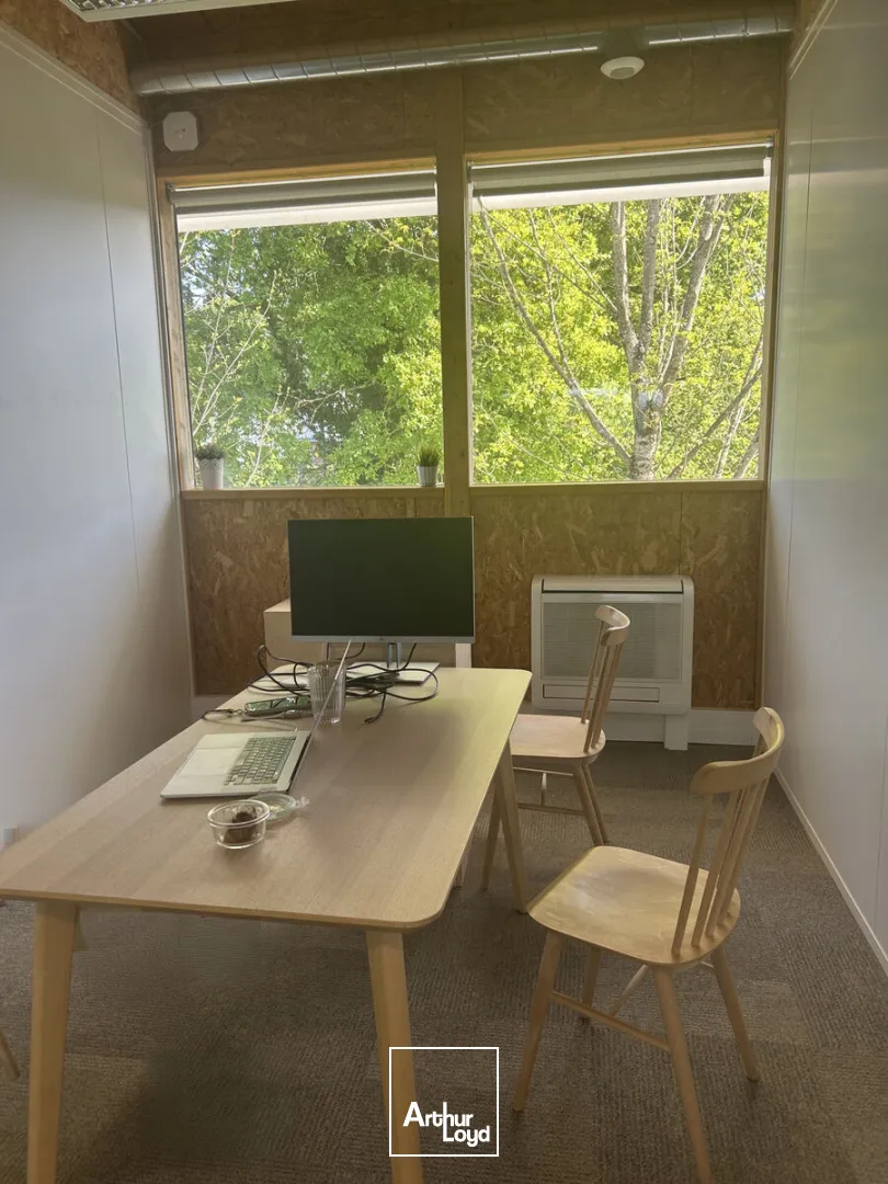 Locaux d'activité & Entrepôts - Location - LA CHAPELLE SUR ERDRE - 44240 - 978-978 - 7746424