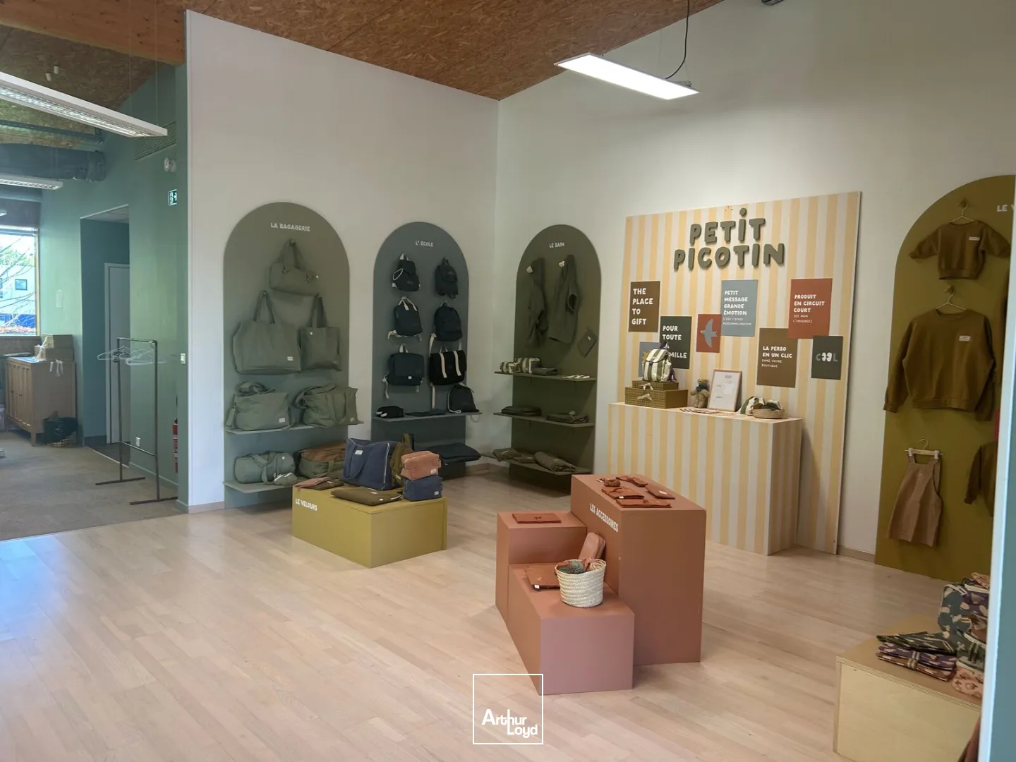 Locaux d'activité & Entrepôts - Location - LA CHAPELLE SUR ERDRE - 44240 - 978-978 - 7746425