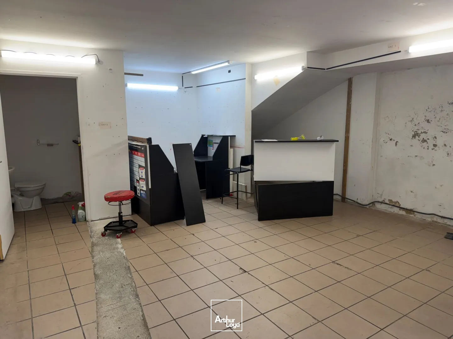 Locaux commerciaux - Vente - BORDEAUX - 33000 - 99.7-99.7 - 7746458