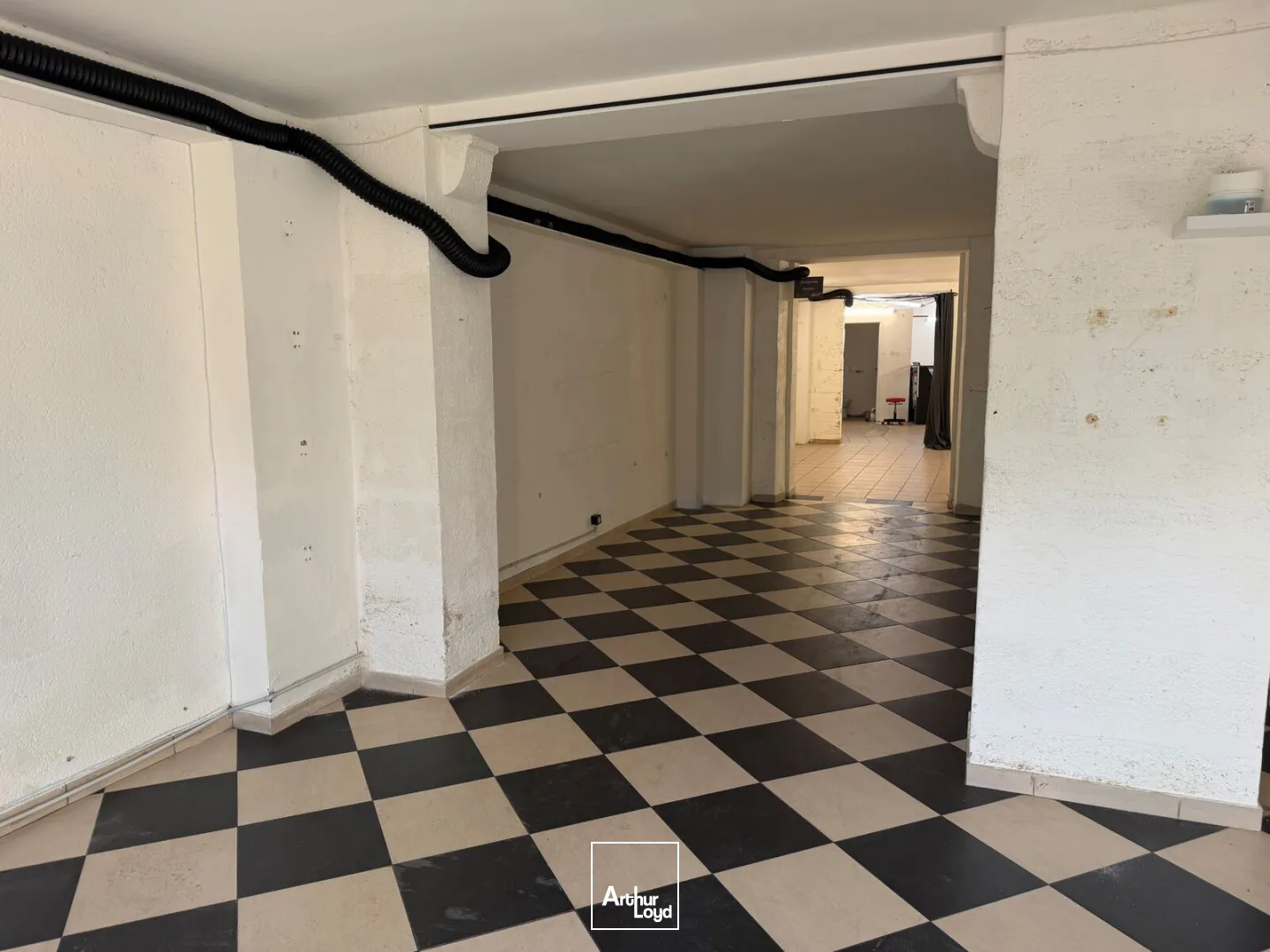 Locaux commerciaux - Vente - BORDEAUX - 33000 - 99.7-99.7 - 7746456