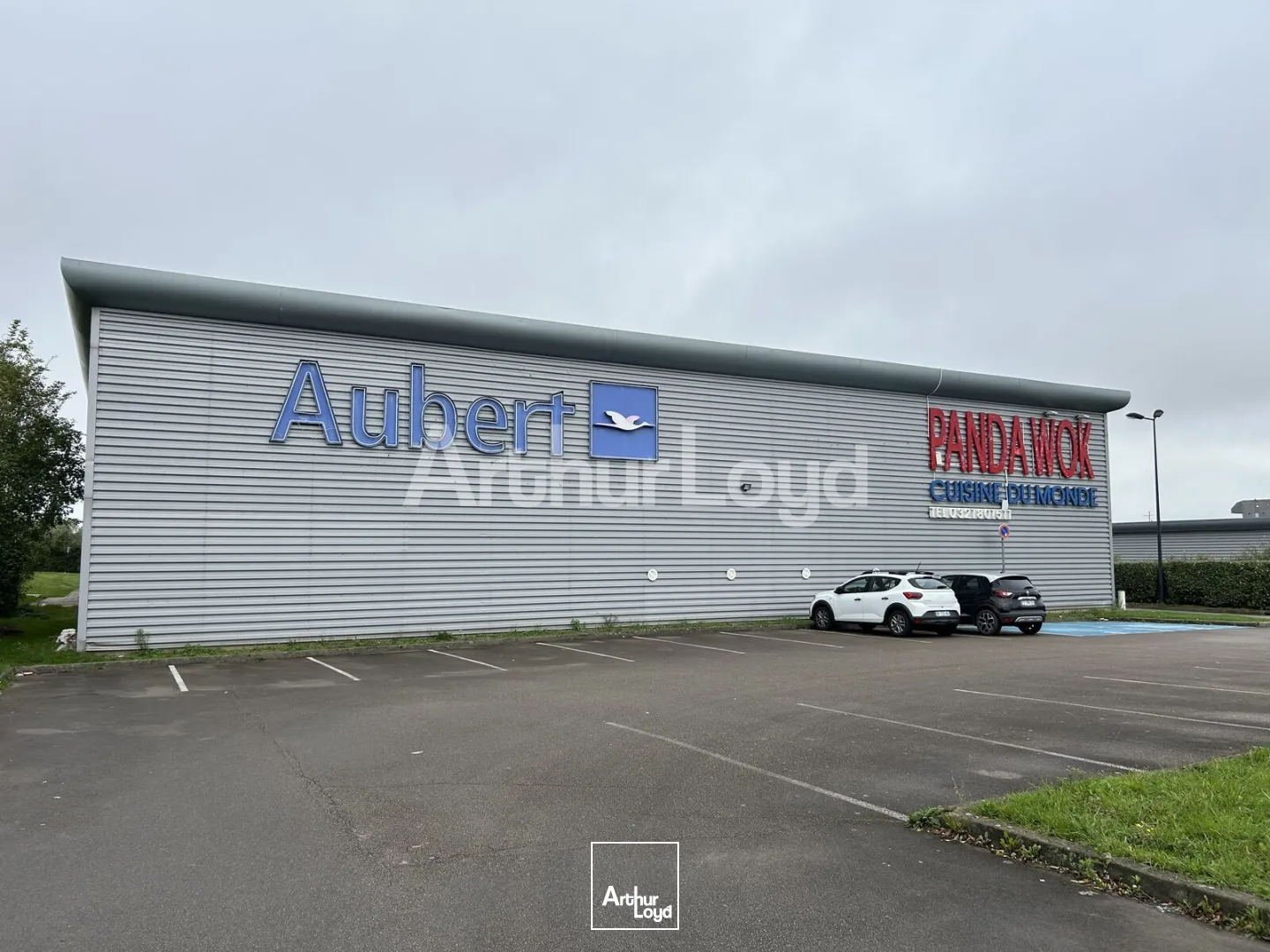 Locaux commerciaux - Location - SAINT MARTIN BOULOGNE - 62280 - 817-817 - 7746709