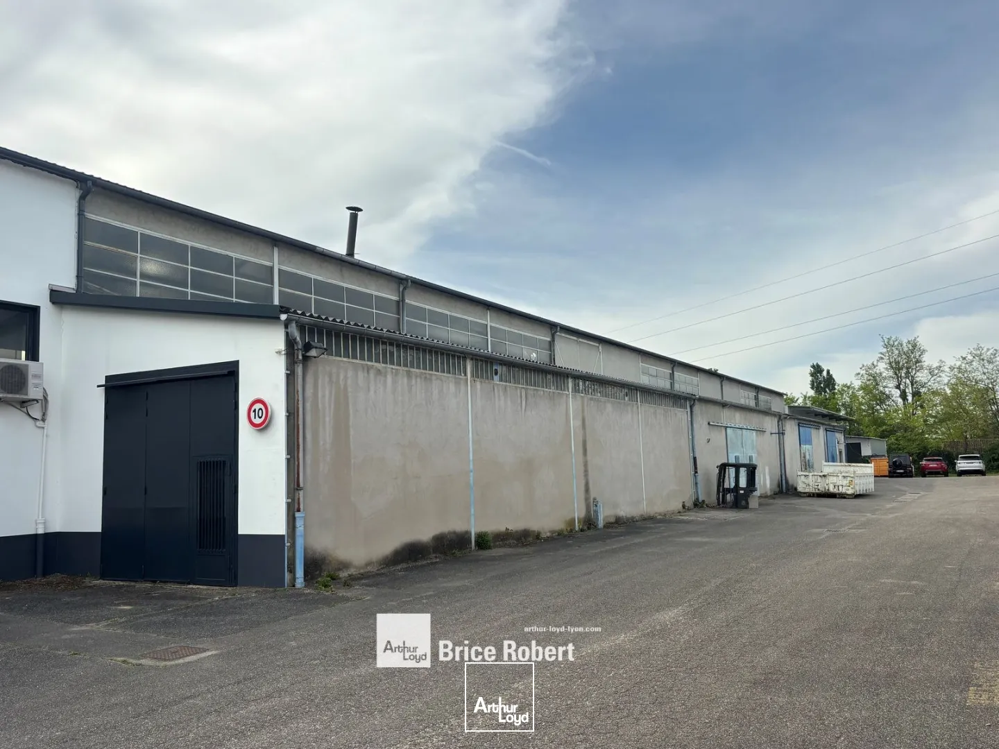 Locaux d'activité & Entrepôts - Vente - RILLIEUX LA PAPE - 69140 - 483-966 - 7746730