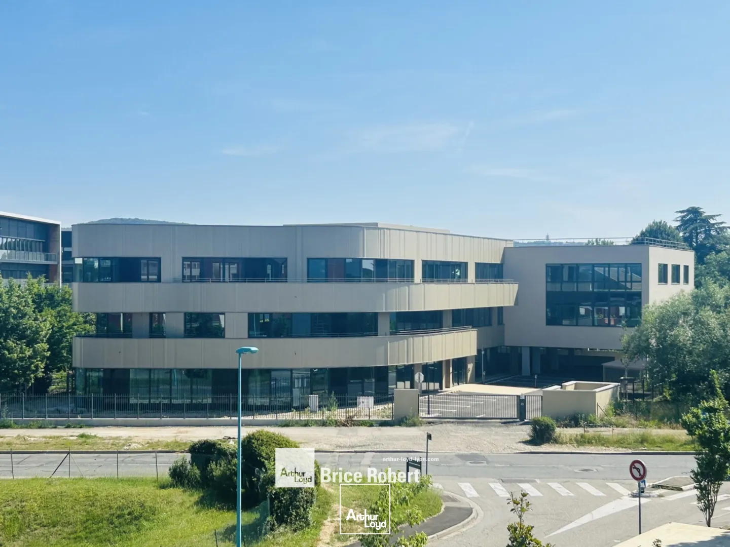 Bureaux - Location - DARDILLY - 69570 - 244.37-244.37 - 7746844