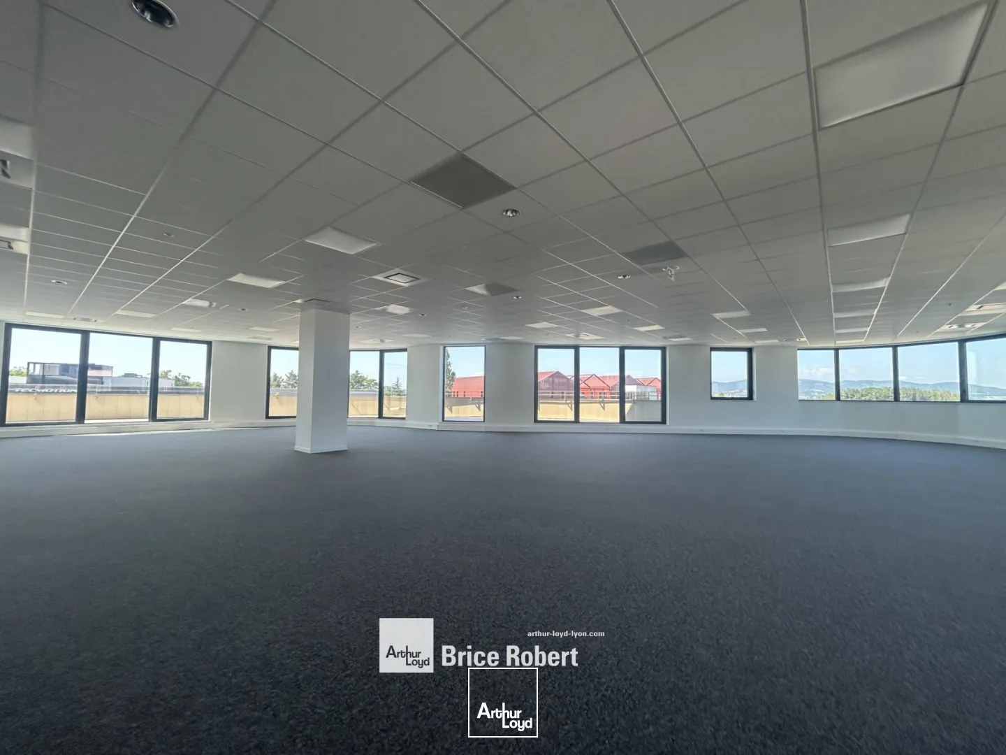 Bureaux - Location - DARDILLY - 69570 - 244.37-244.37 - 7746849