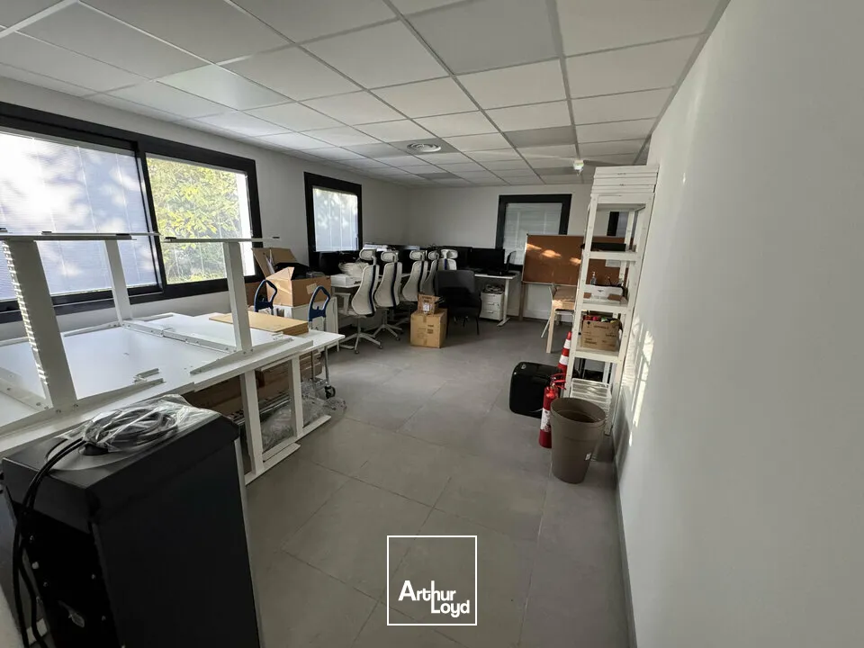 Bureaux - Location - AVIGNON - 84000 - 63.74-63.74 - 7746970