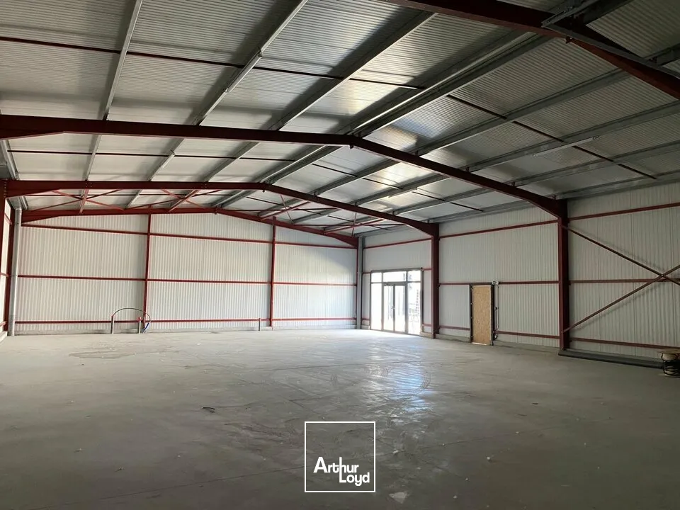 Locaux d'activité & Entrepôts - Location - BIARD - 86580 - 363-363 - 7747041