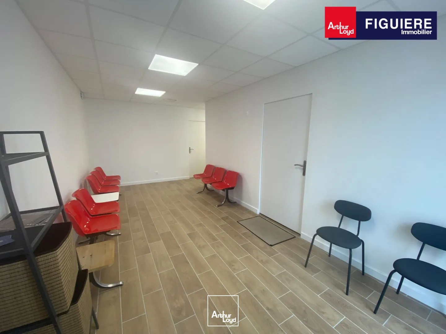 Bureaux - Vente - EYGUIERES - 13430 - 86.3-207.7 - 7747138