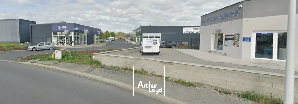 Locaux commerciaux - Location - SAINT-POURCAIN-SUR-SIOULE - 03500 - 85-85 - 7747147