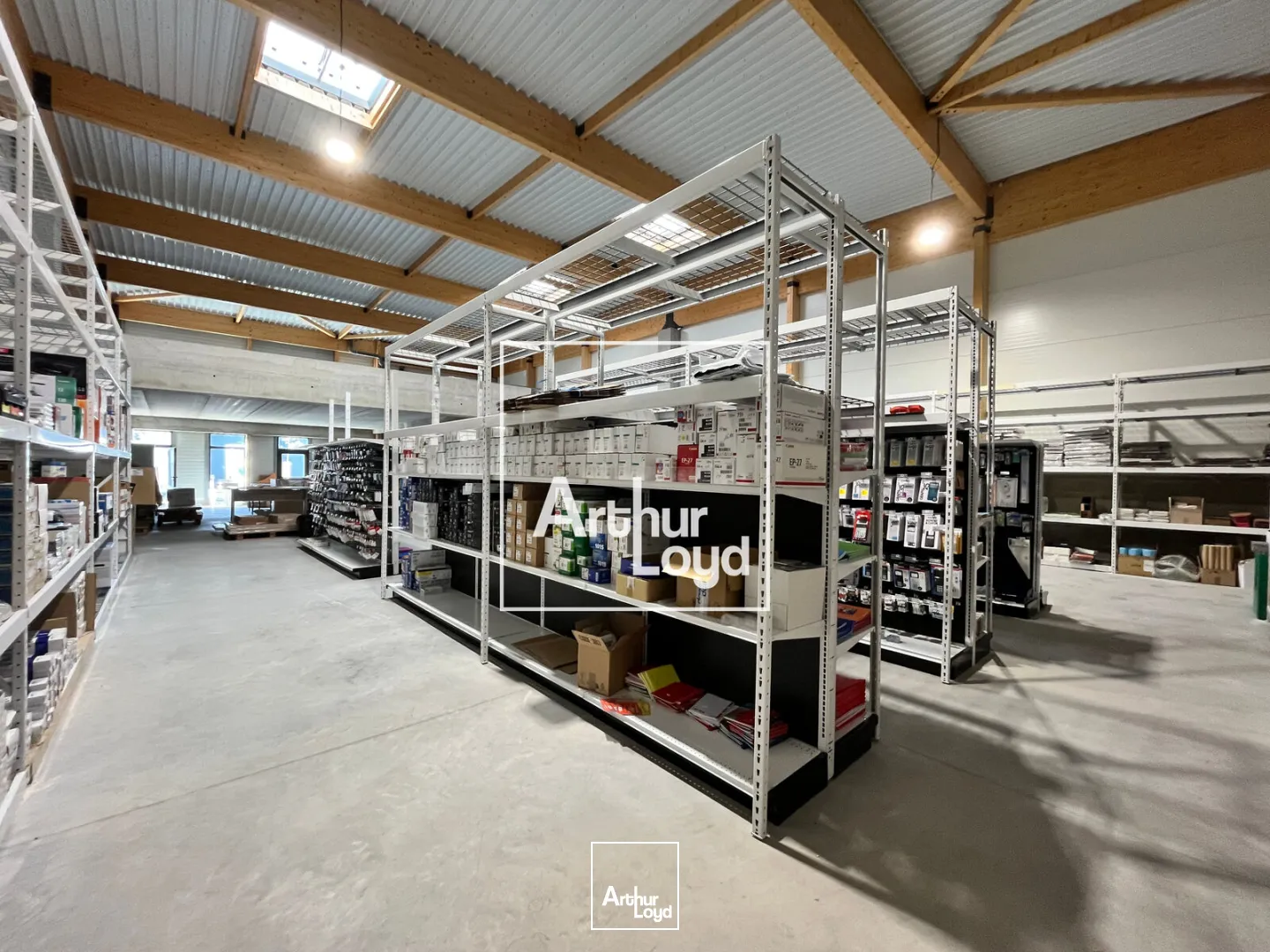 Locaux d'activité & Entrepôts - Location - GALLARGUES LE MONTUEUX - 30660 - 719.5-719.5 - 7747168