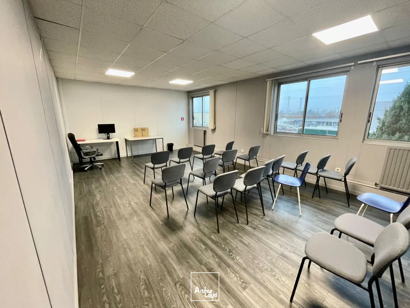 Bureaux - Location - SAINT ETIENNE DU ROUVRAY - 76800 - 105-652 - 7747281