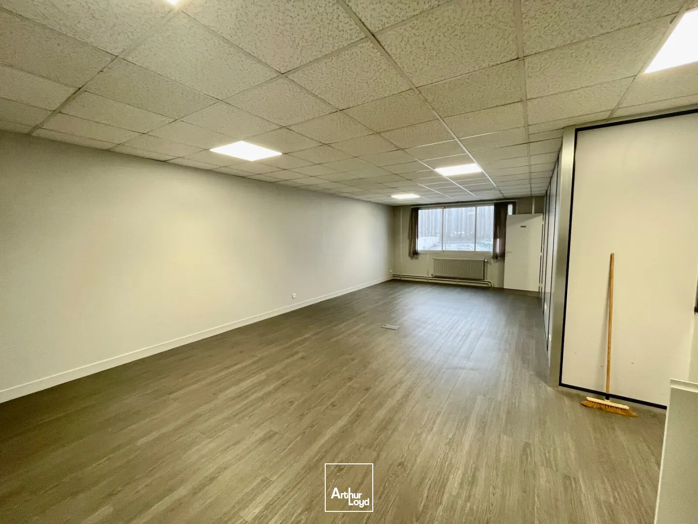 Bureaux - Location - SAINT ETIENNE DU ROUVRAY - 76800 - 105-652 - 7747295
