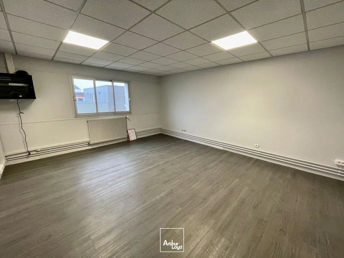 Bureaux - Location - SAINT ETIENNE DU ROUVRAY - 76800 - 105-652 - 7747296