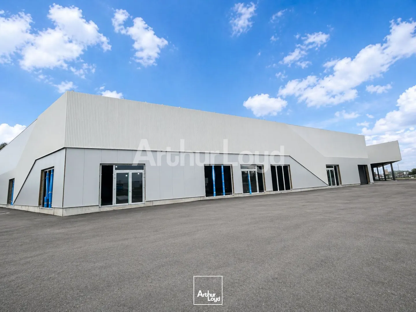 Locaux d'activité & Entrepôts - Location - PETITE FORET - 59494 - 851-851 - 7747480