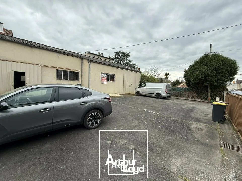 Locaux d'activité & Entrepôts - Location - BRIVE-LA-GAILLARDE - 19100 - 314-314 - 7747946