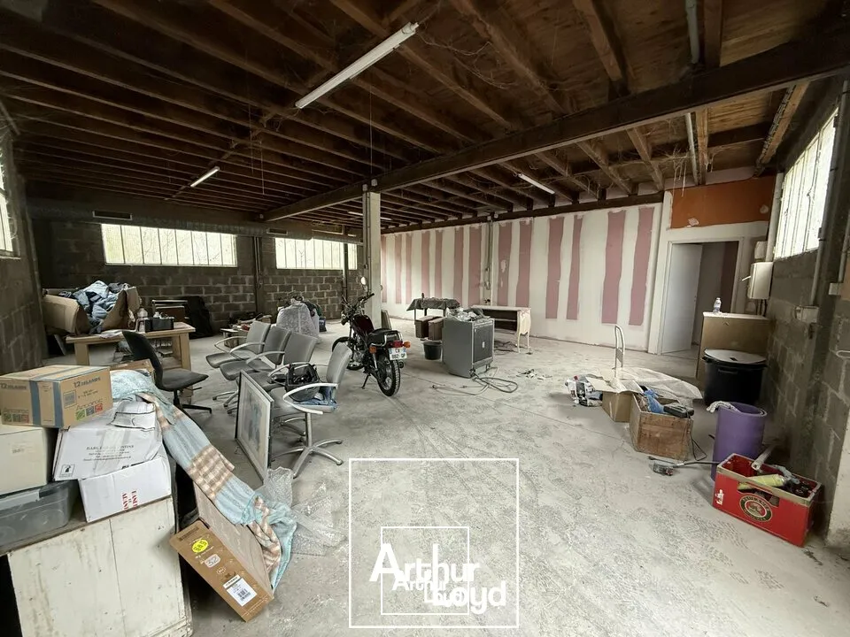 Locaux d'activité & Entrepôts - Location - BRIVE-LA-GAILLARDE - 19100 - 314-314 - 7747949