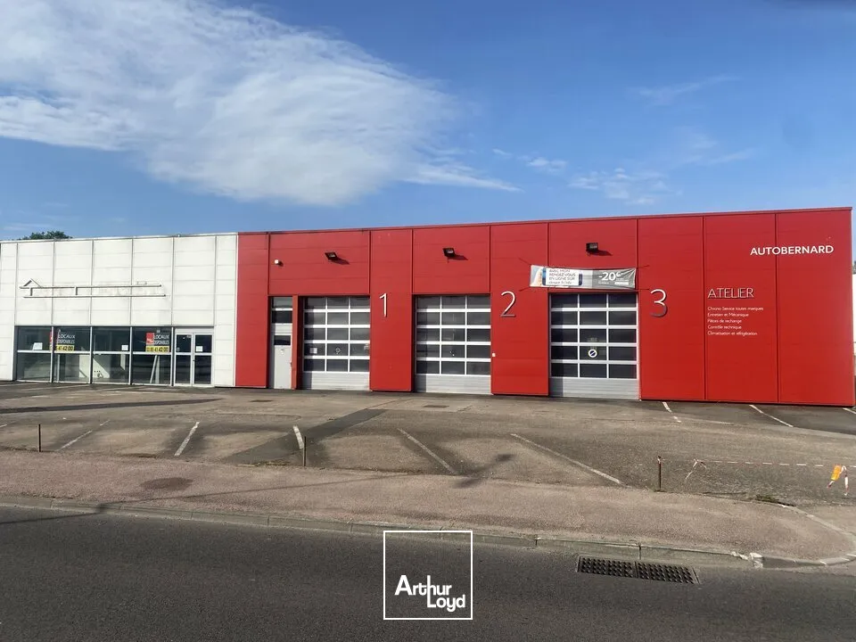 Locaux commerciaux - Location - MONTCEAU-LES-MINES - 71300 - 780-780 - 7747988