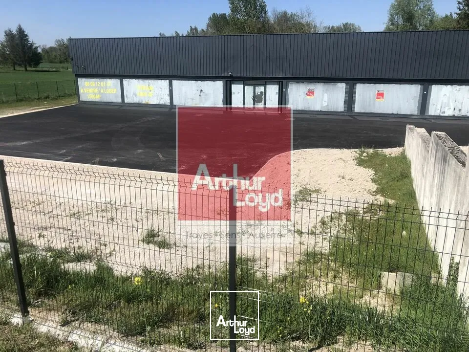 Locaux commerciaux - Vente - MAIZIÈRES-LA-GRANDE-PAROISSE - 10510 - 1500-1500 - 7748063