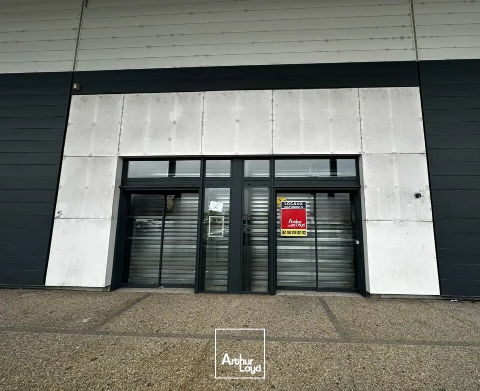 Locaux commerciaux - Location - SAINT-GERMAIN-DU-PUY - 18390 - 1743-1743 - 7748086