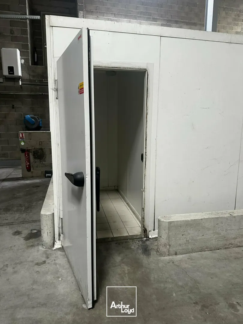 Locaux commerciaux - Location - SAINT-GERMAIN-DU-PUY - 18390 - 1743-1743 - 7748095