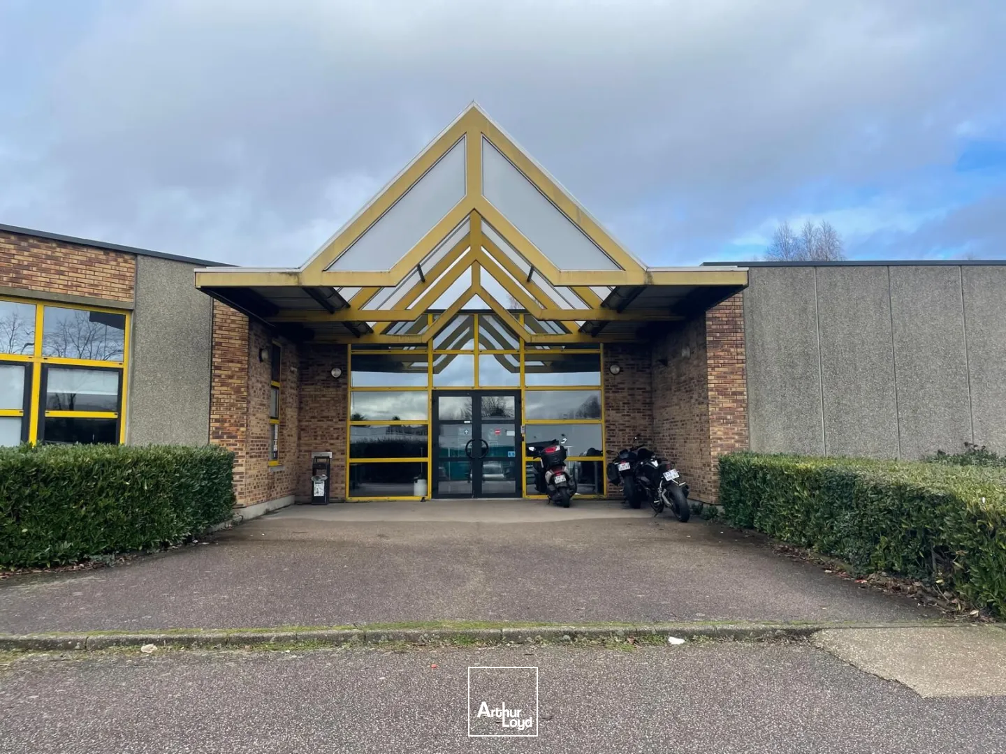 Bureaux - Location - MONT SAINT AIGNAN - 76130 - 1974-1974 - 7748316