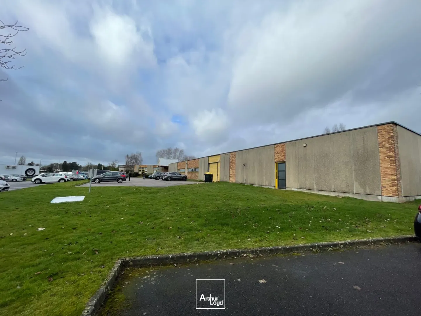 Bureaux - Location - MONT SAINT AIGNAN - 76130 - 1974-1974 - 7748319