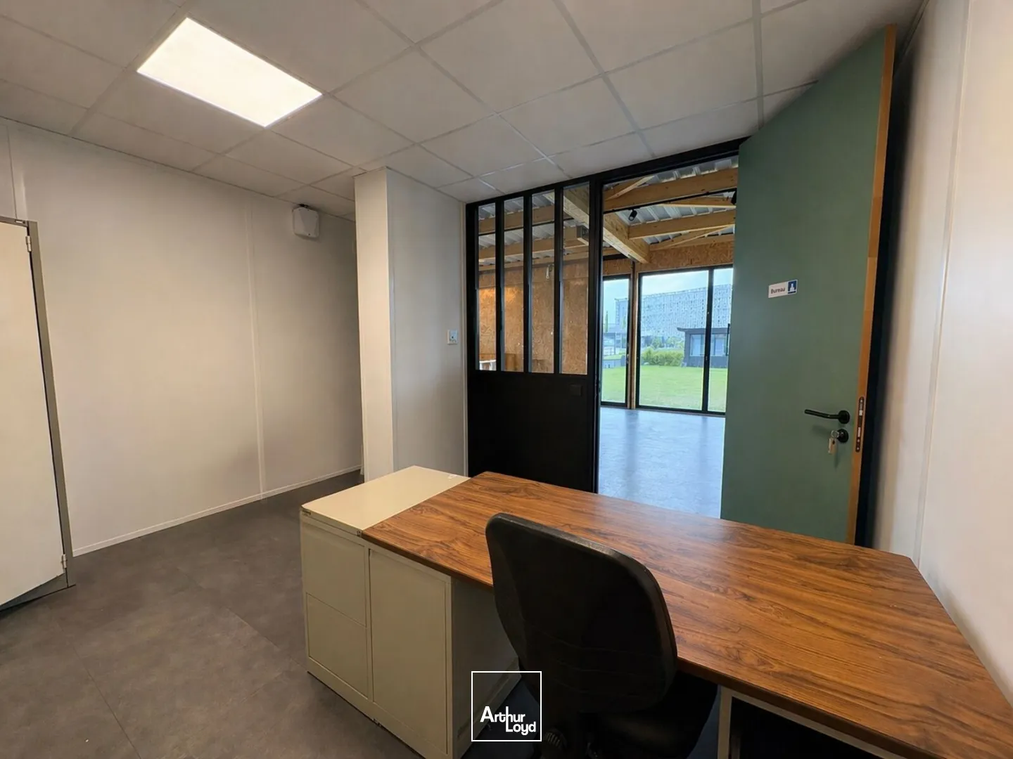 Locaux d'activité & Entrepôts - Location - OLIVET - 45160 - 653.3-653.3 - 7748347