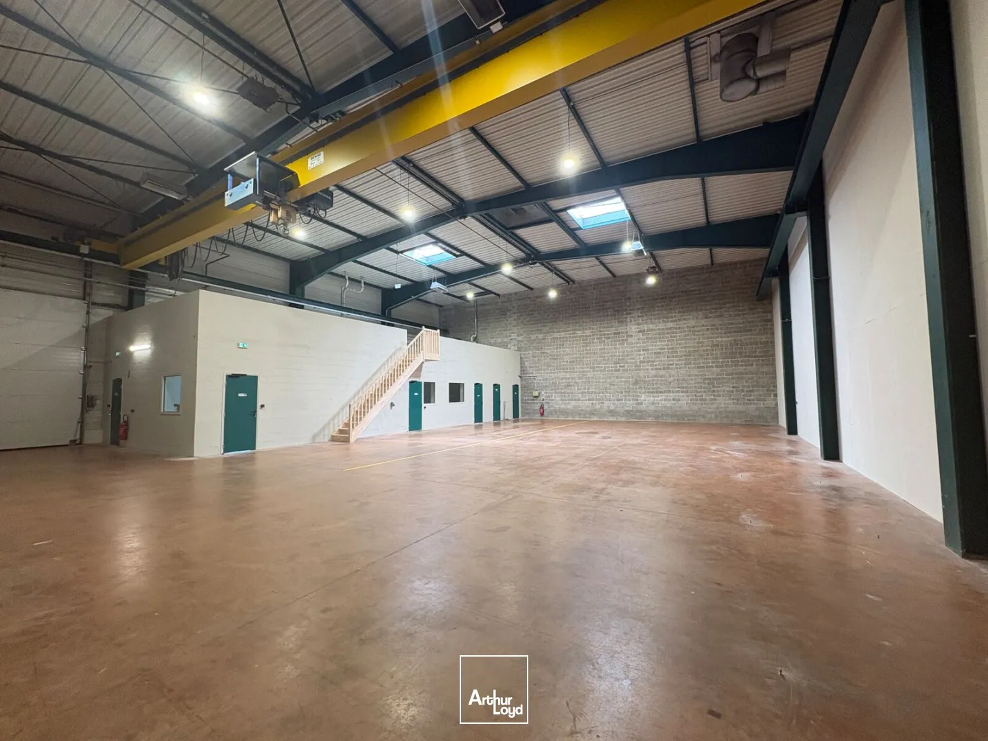 Locaux d'activité & Entrepôts - Location - OLIVET - 45160 - 653.3-653.3 - 7748357