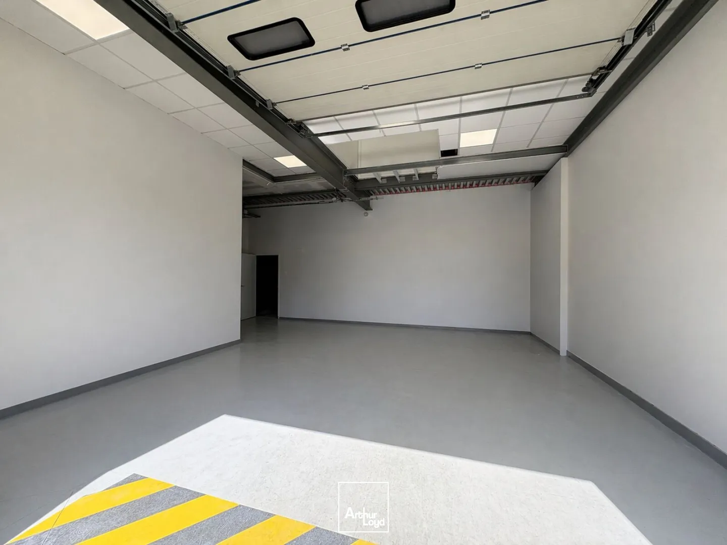 Locaux d'activité & Entrepôts - Location - ORLEANS - 45100 - 351-351 - 7748381