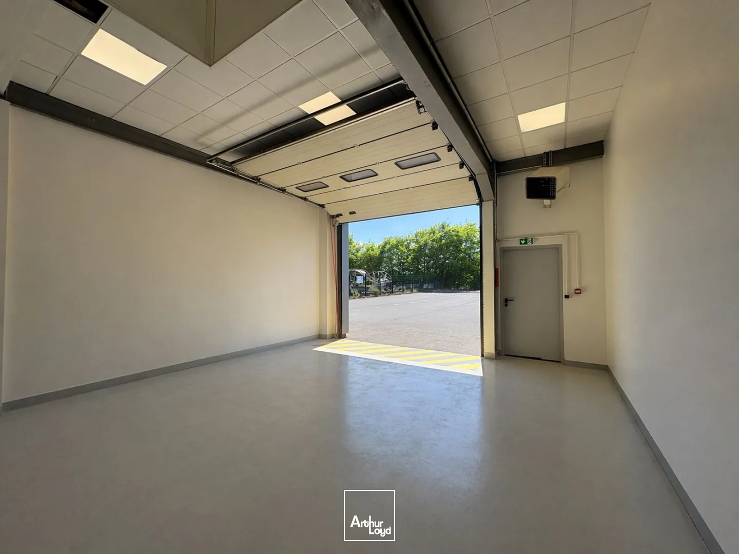 Locaux d'activité & Entrepôts - Location - ORLEANS - 45100 - 351-351 - 7748380