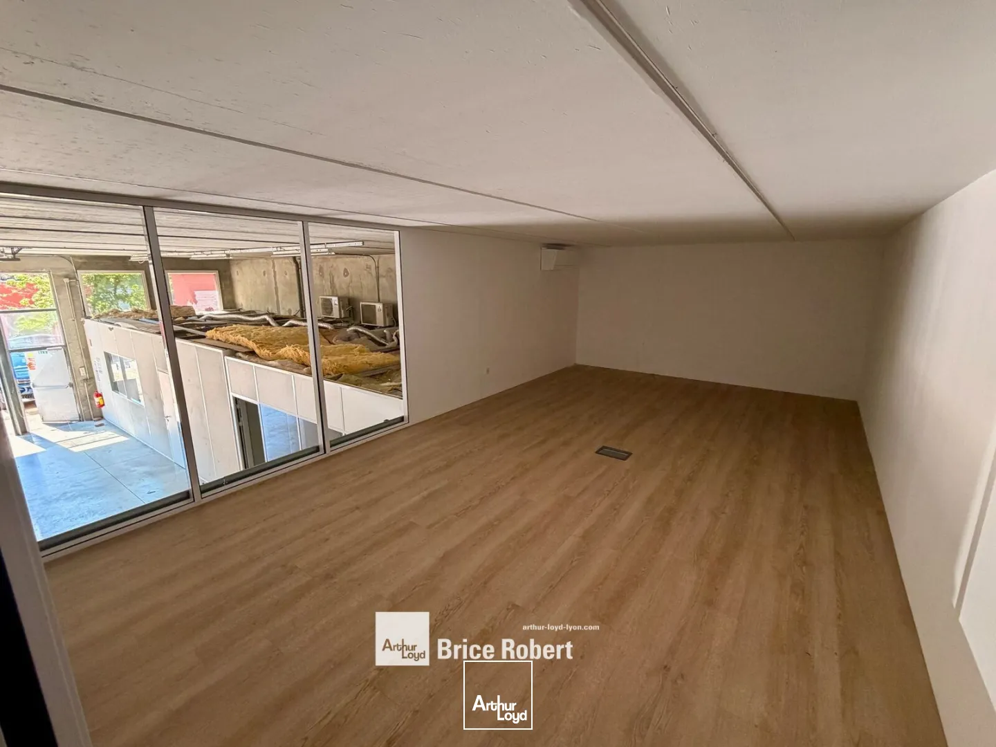 Locaux d'activité & Entrepôts - Vente - BRIGNAIS - 69530 - 170-170 - 7748848