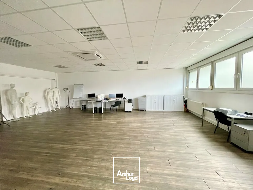 Locaux d'activité & Entrepôts - Location - MUNDOLSHEIM - 67450 - 728.5-728.5 - 7749023