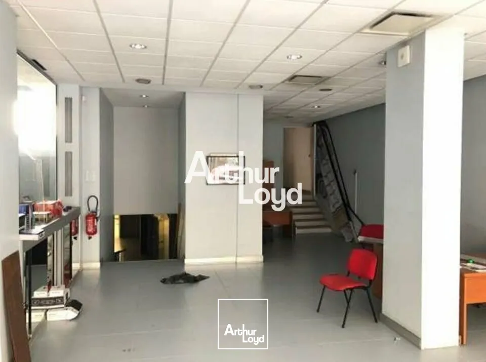 Locaux d'activité & Entrepôts - Location - NICE - 06000 - 965-965 - 7749081