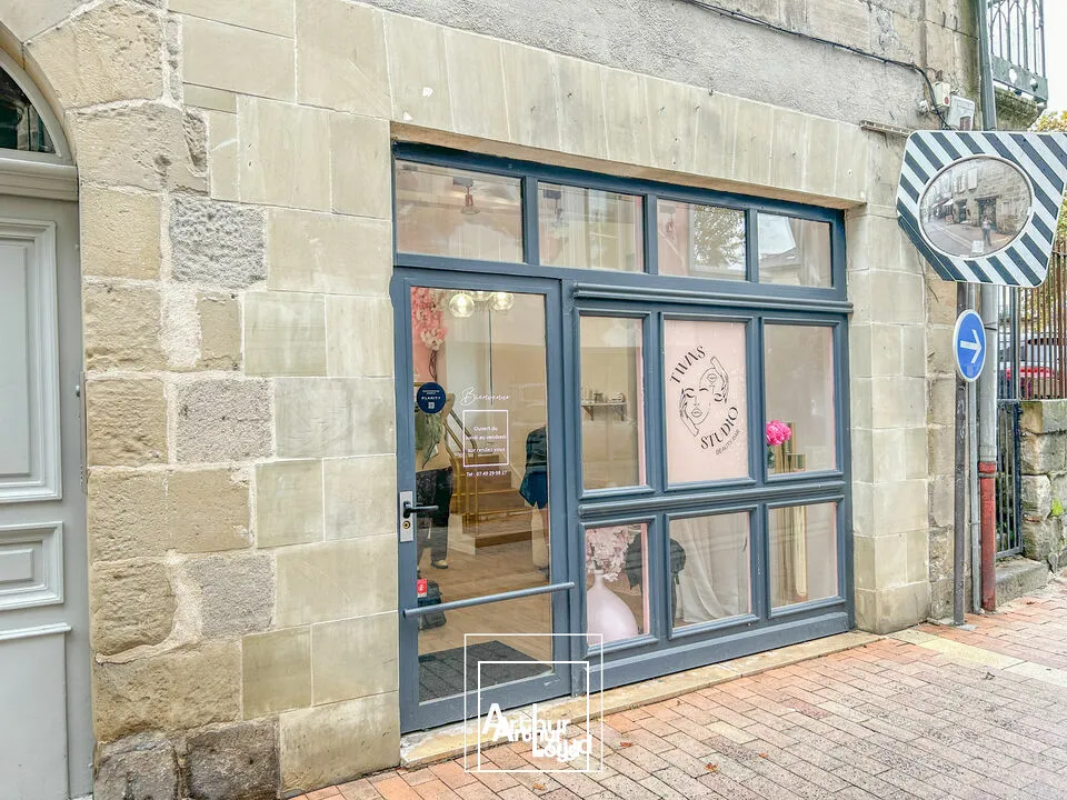 Locaux commerciaux - Vente - BRIVE LA GAILLARDE - 19100 - 36-36 - 7749100