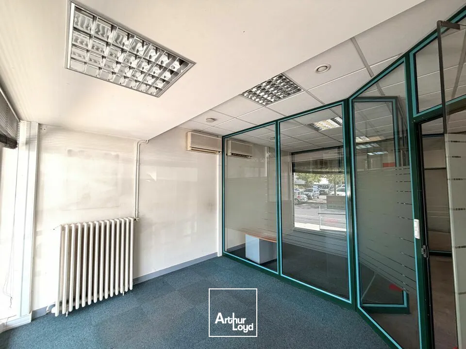 Bureaux - Location - CHÂTELLERAULT - 86100 - 235-235 - 7749157
