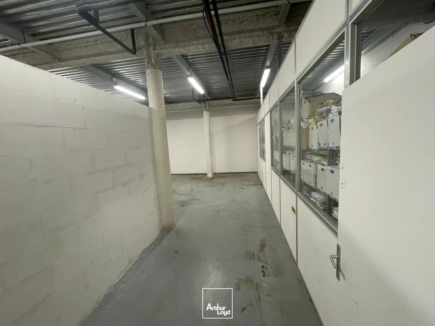 Locaux d'activité & Entrepôts - Location - BEAUVAIS - 60000 - 56-56 - 7749223