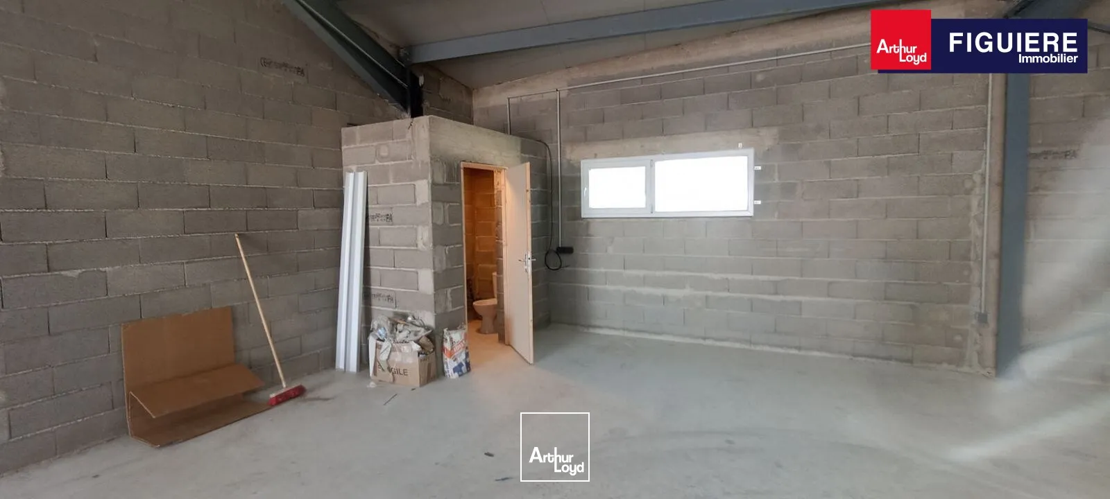 Locaux d'activité & Entrepôts - Location - SALON DE PROVENCE - 13300 - 270-270 - 7749242