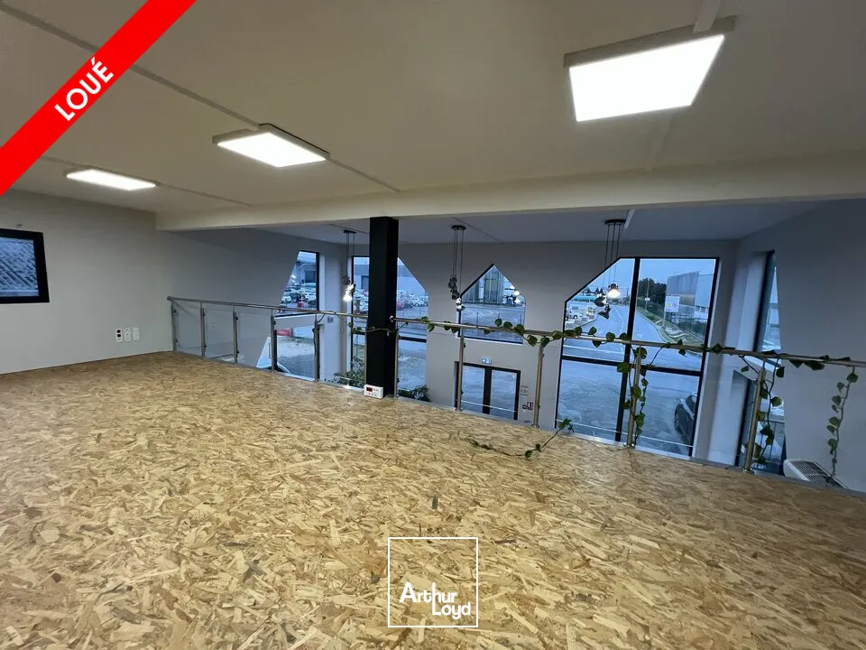 Locaux d'activité & Entrepôts - Location - CHATEAUBERNARD - 16100 - 727-727 - 7749249