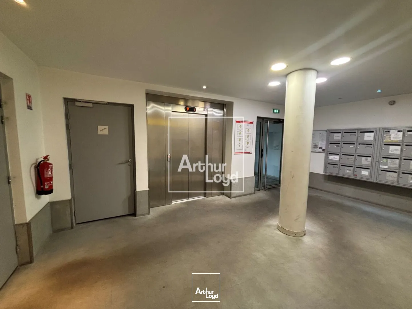 Bureaux - Vente - GRENOBLE - 38100 - 66-66 - 7749357