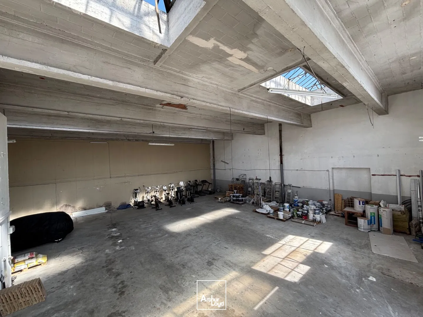 Locaux d'activité & Entrepôts - Location - SOTTEVILLE LES ROUEN - 76300 - 425-425 - 7749395