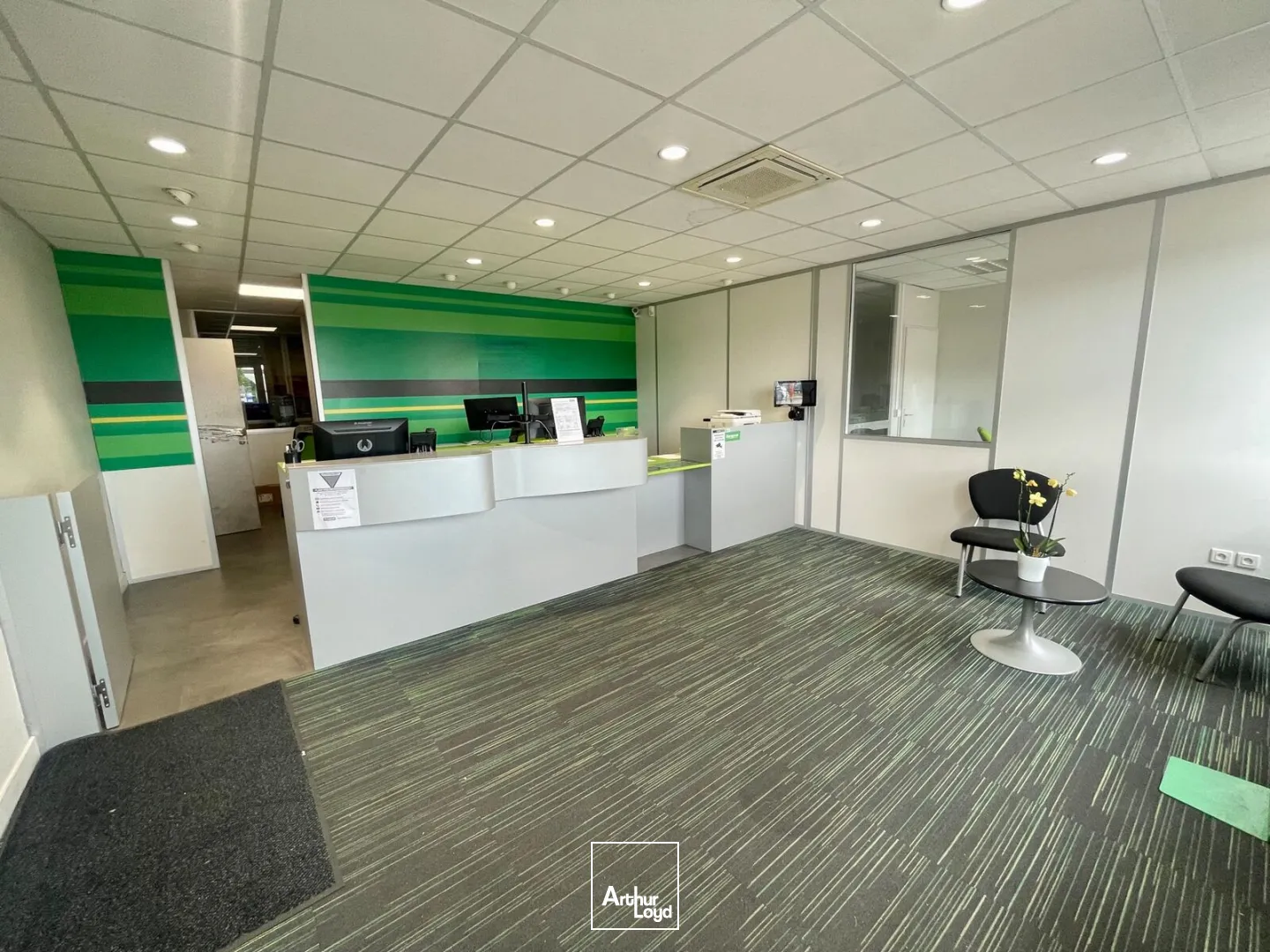 Locaux d'activité & Entrepôts - Location - SOTTEVILLE LES ROUEN - 76300 - 1738.8-1738.8 - 7749403