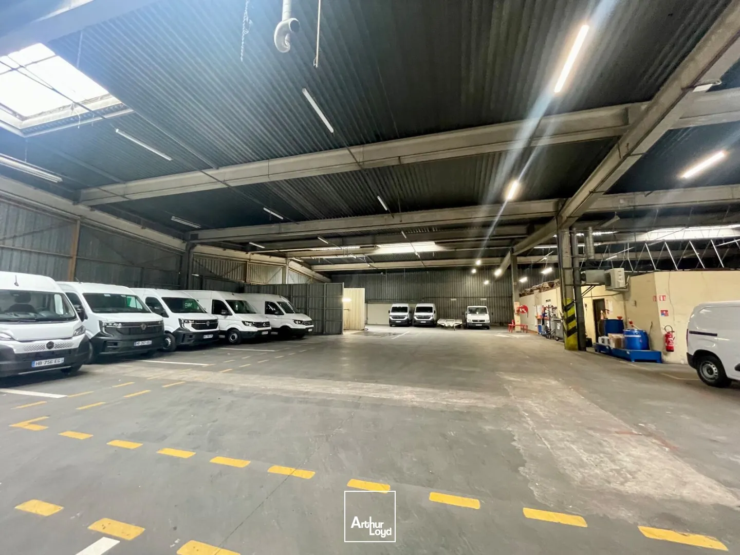 Locaux d'activité & Entrepôts - Location - SOTTEVILLE LES ROUEN - 76300 - 1738.8-1738.8 - 7749408