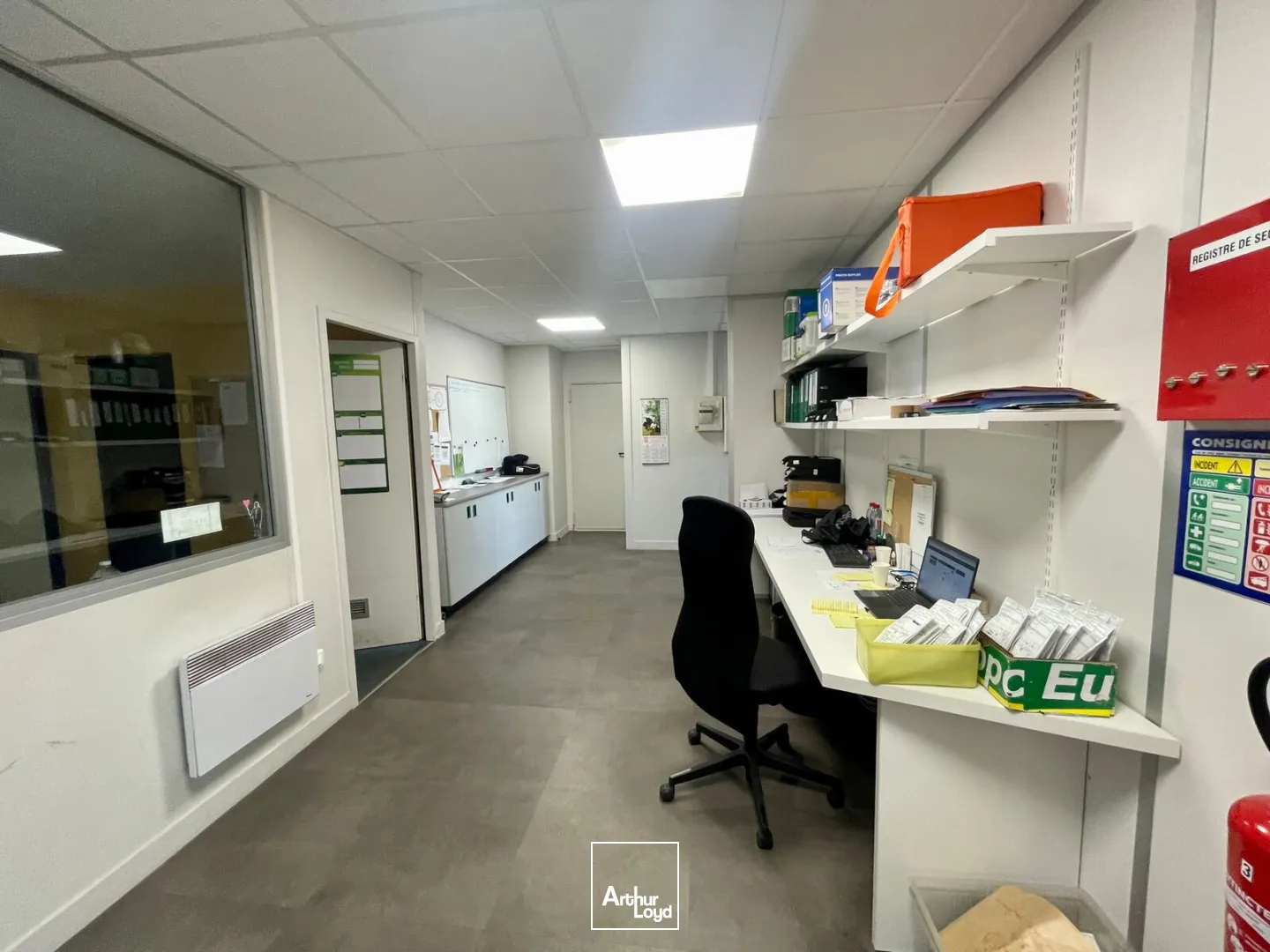 Locaux d'activité & Entrepôts - Location - SOTTEVILLE LES ROUEN - 76300 - 1738.8-1738.8 - 7749412