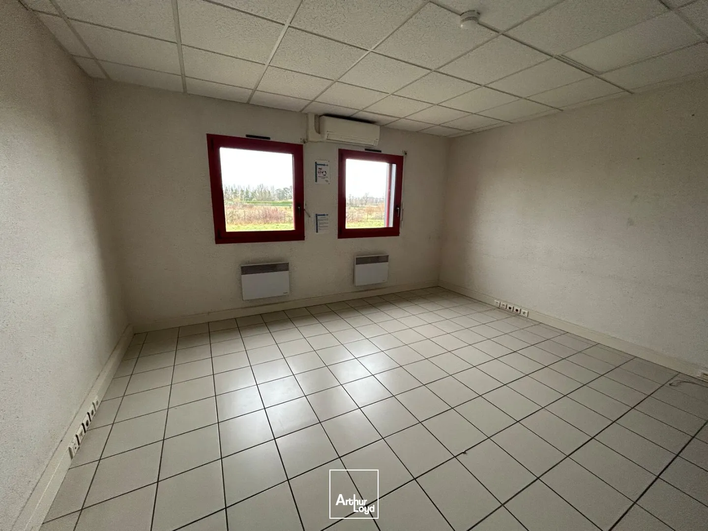 Locaux d'activité & Entrepôts - Vente - SAINT JEAN DE BOISEAU - 44640 - 478-478 - 7749510