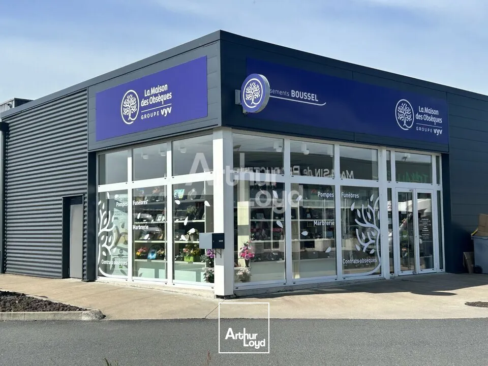 Locaux commerciaux - Location - SAINT-POURCAIN-SUR-SIOULE - 03500 - 80-80 - 7749531