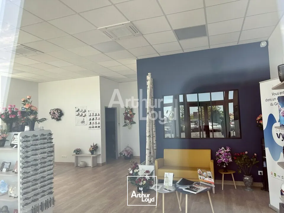 Locaux commerciaux - Location - SAINT-POURCAIN-SUR-SIOULE - 03500 - 80-80 - 7749534